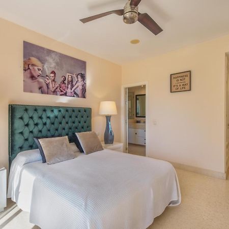 Capanes Del Golf Luxury Apartment Benahavís Buitenkant foto